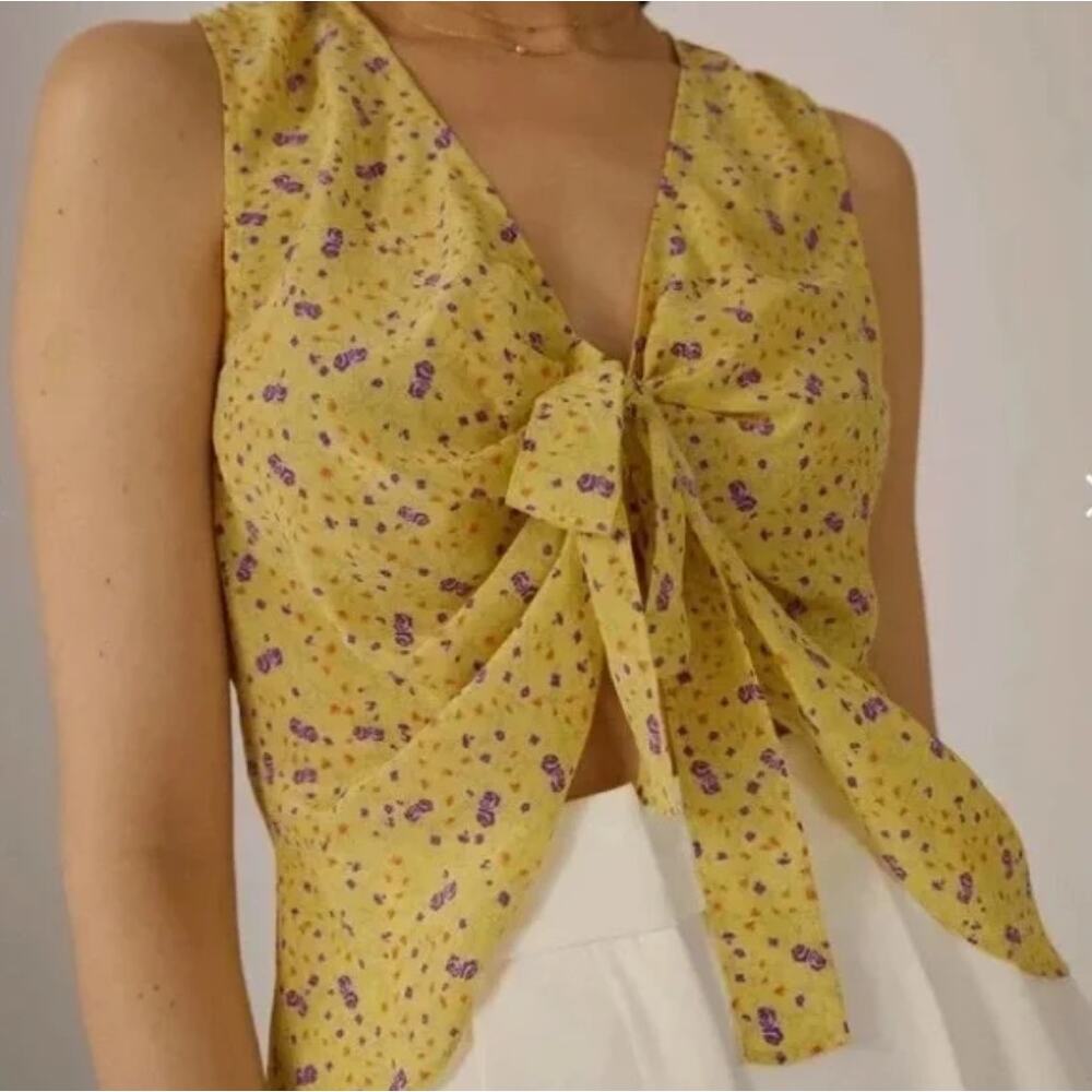 NEW Favorite‎ Daughter Silk Prairie Floral Open Tie Front Top in Yellow